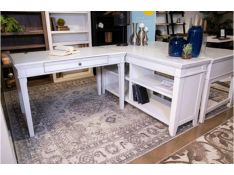 Kanwyn Home Office Set in Whitewash