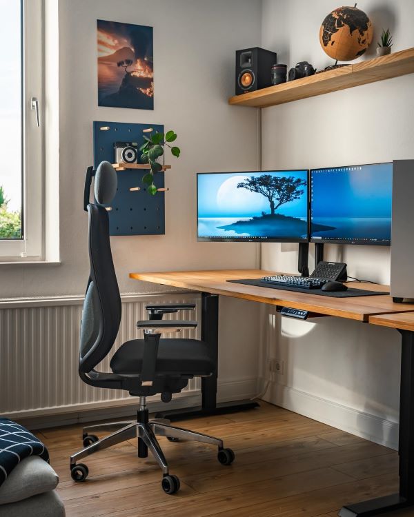 Why Buy Small Desks with Outlet