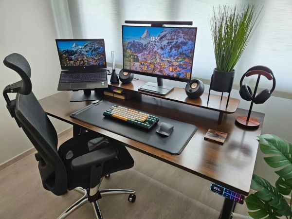 styling your home office desk